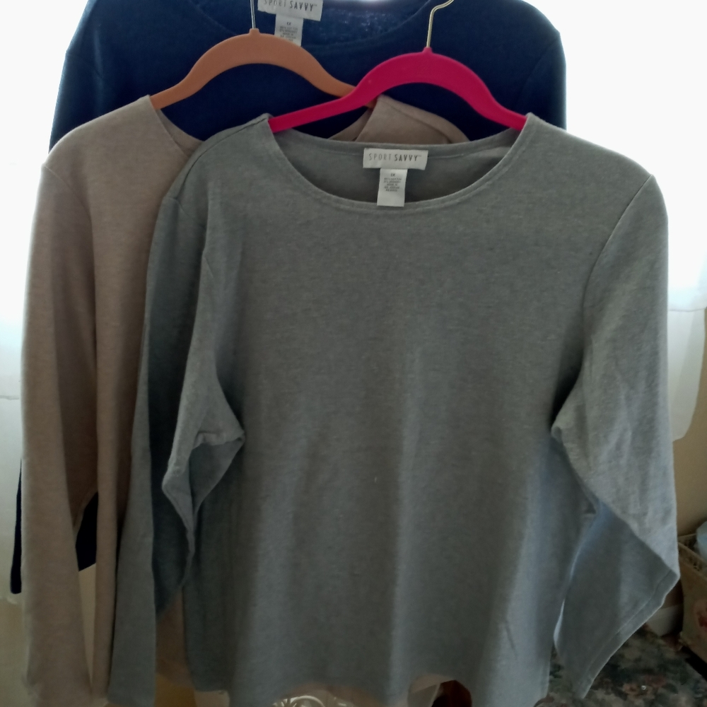 Long sleeve T-shirts